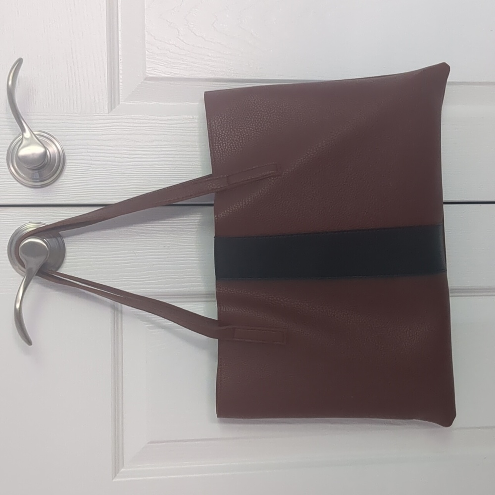 Vince Camuto Tote